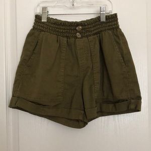 women’s SO high rise utility short size XS olive green